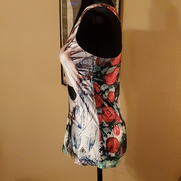 🌻 Skull & rose tank top - Picture 2 of 3